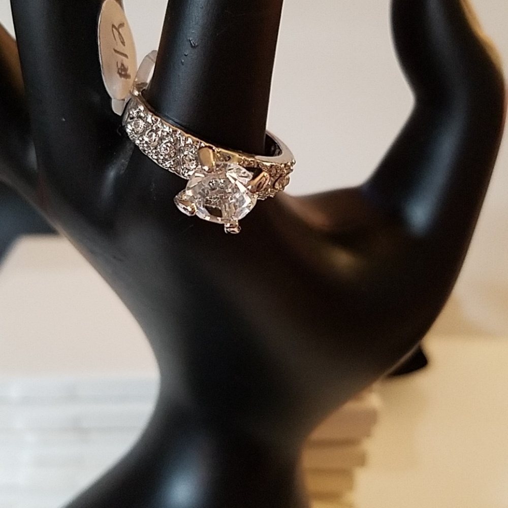 Rhinestone Faux Diamond Cocktail Ring